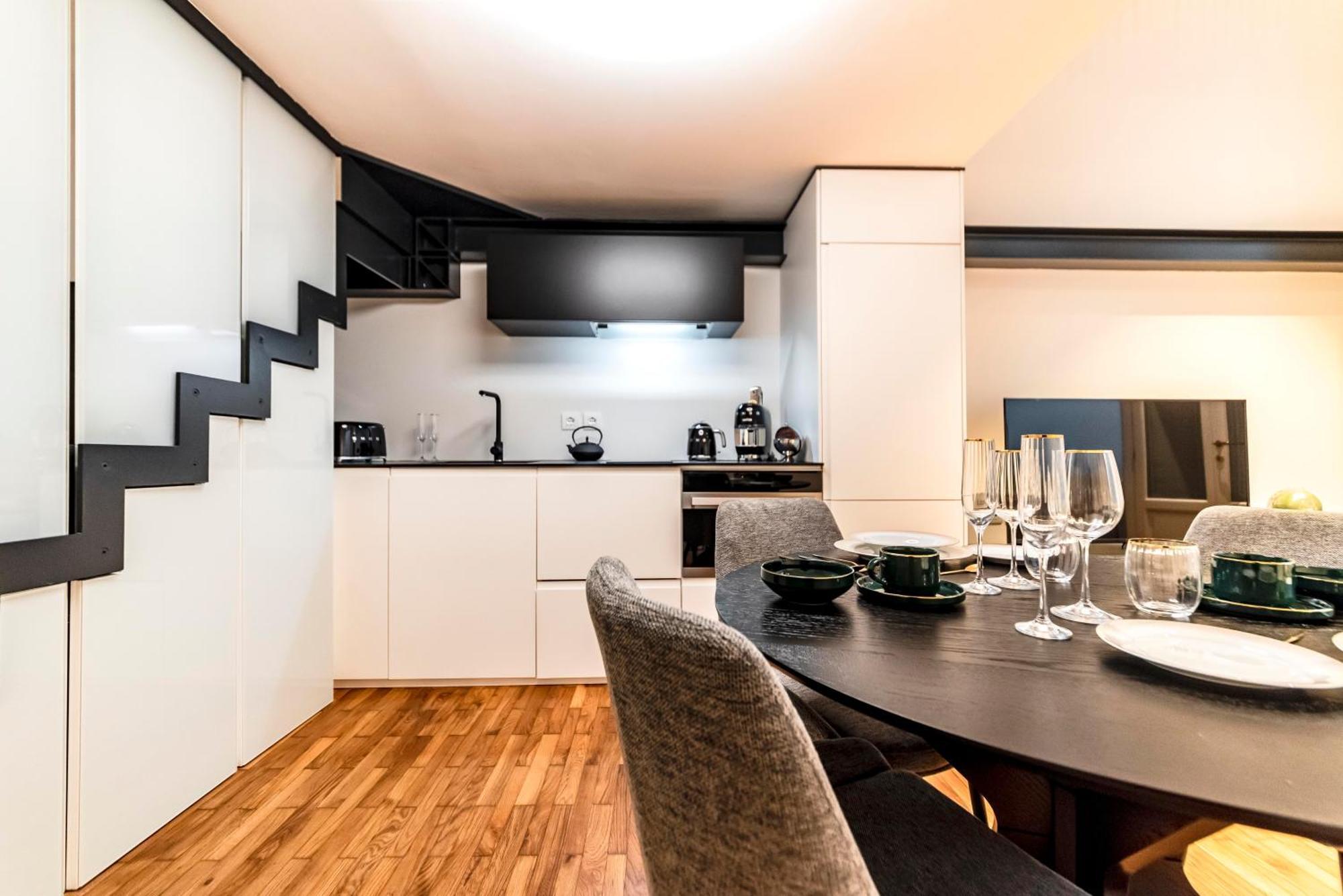 Dream Suites Milano Duomo ภายนอก รูปภาพ